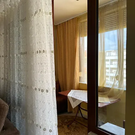 Vrapi Apartment *