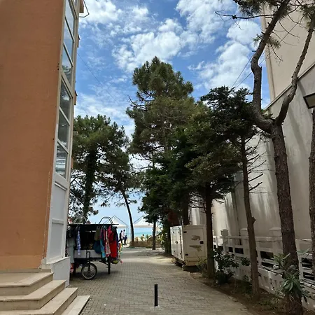 Vrapi Apartment Golem (Tirana)